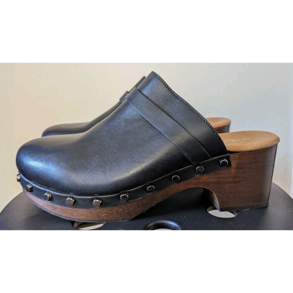 Andre Assous Black Leather Studded Clog Mules Wood Platform Portugal Fit 9.5 NEW